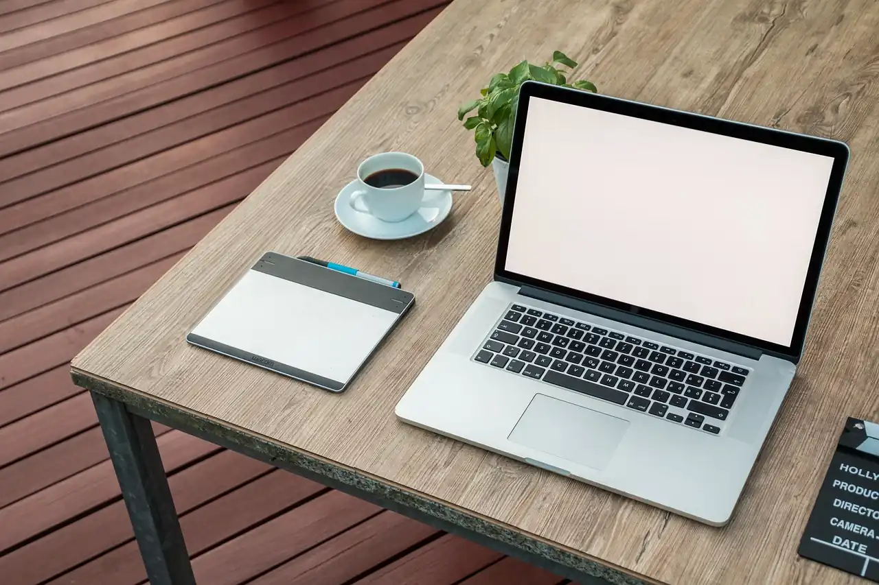 laptop image